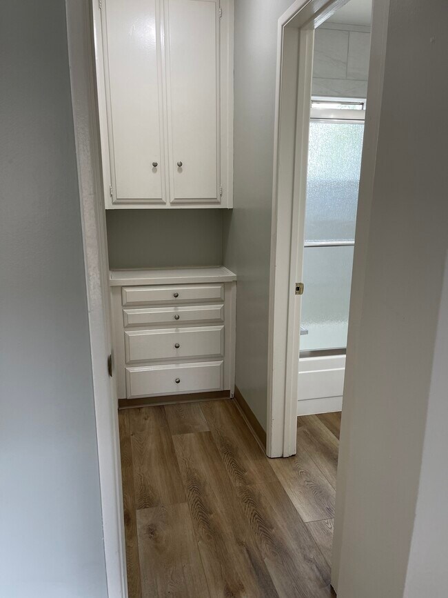 Hallway - Alta Court Apartments