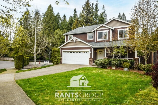 Building Photo - Spacious and Versatile Home in Sought-Afte...