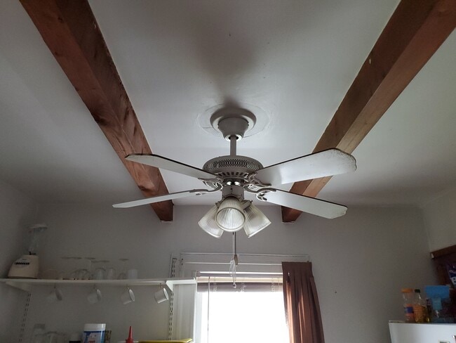 Photo - 1046 E Broadway Unidad 2