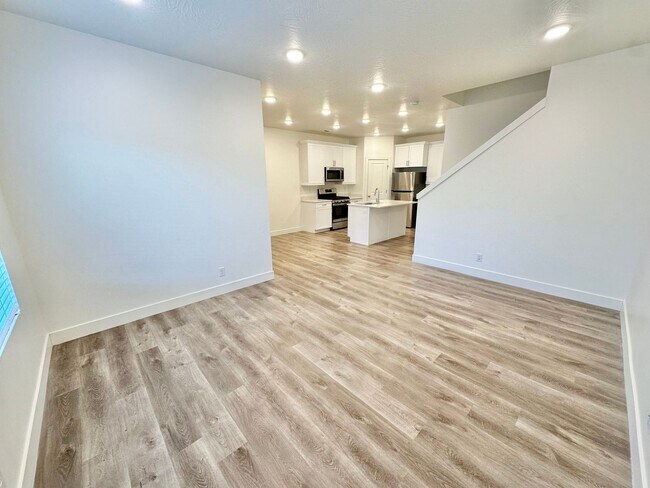 Photo - Desert Color Townhome!