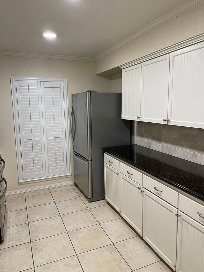 Photo - 6452 Olympia Dr