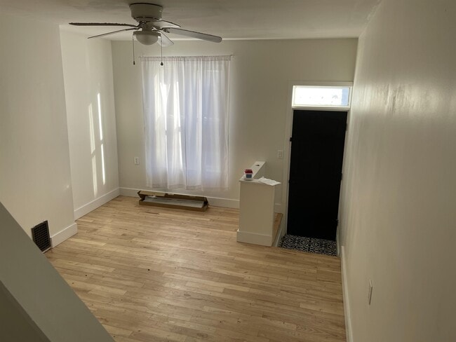 Photo - 511 Morse St