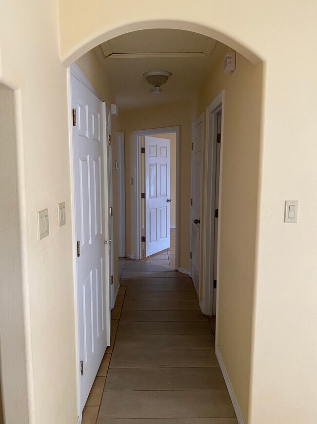 Photo - 1406 Tampa St Unit 1