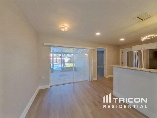 Photo - 201 85th Ave N