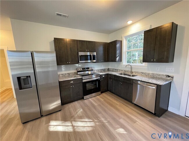 Photo - 96 Sandy Brooke Ln