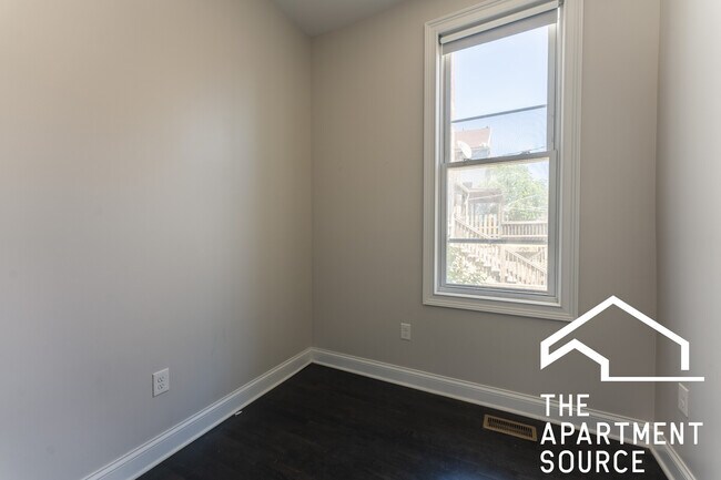 Photo - 2029 W 23rd St Unit 4