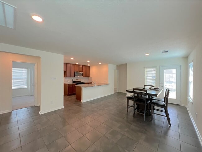 Photo - 7111 Escondido Dr