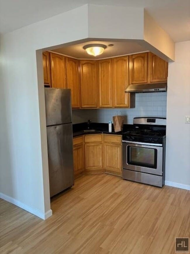 Building Photo - 67 STREET Rental