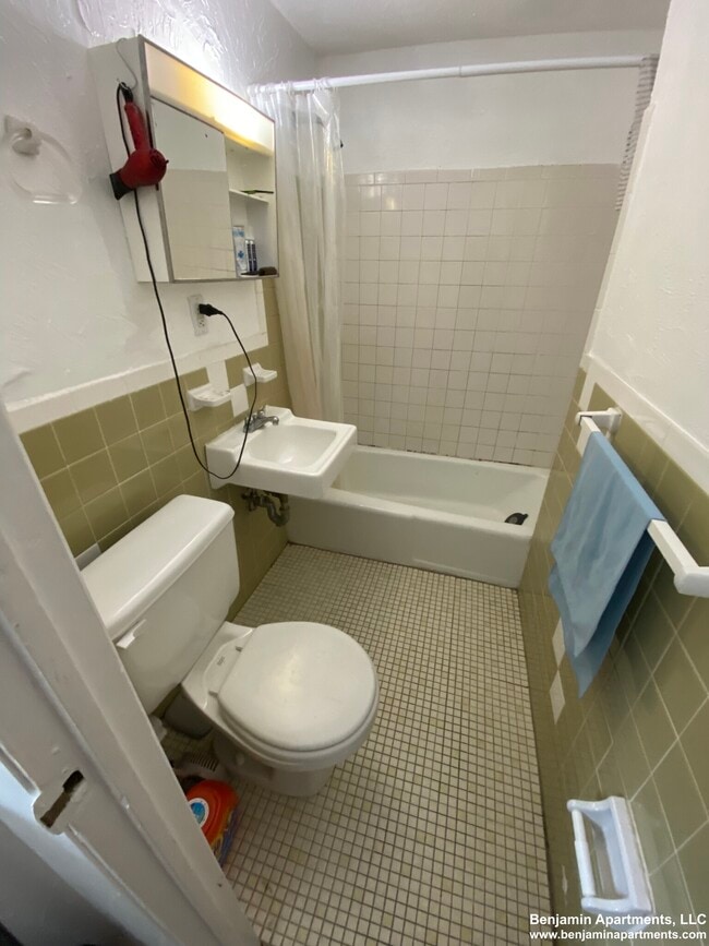 Photo - 28 S Huntington Ave Unit 302