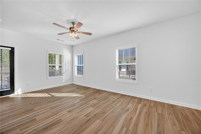 Photo - 4291 Brookhaven Dr SE