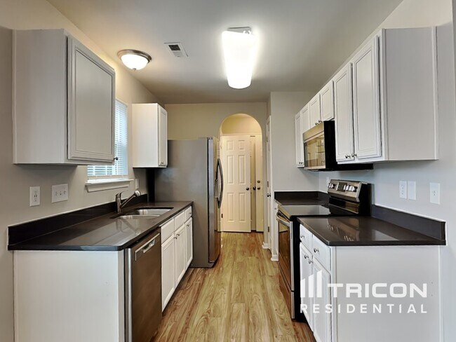 Photo - 1137 Vistalite Ln