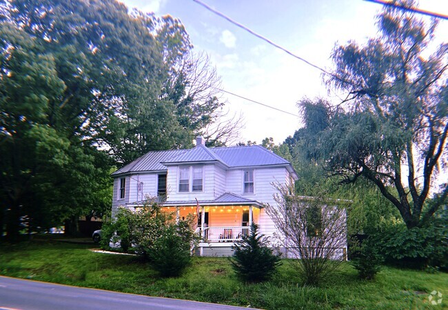 Building Photo - 502 Monte Vista Rd Rental