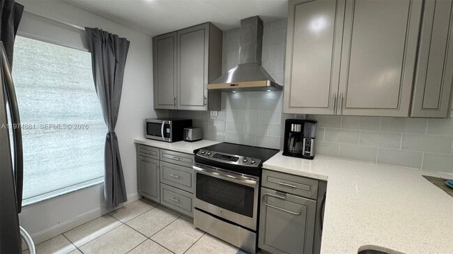 Photo - 405 Bennington Ln Unit 405