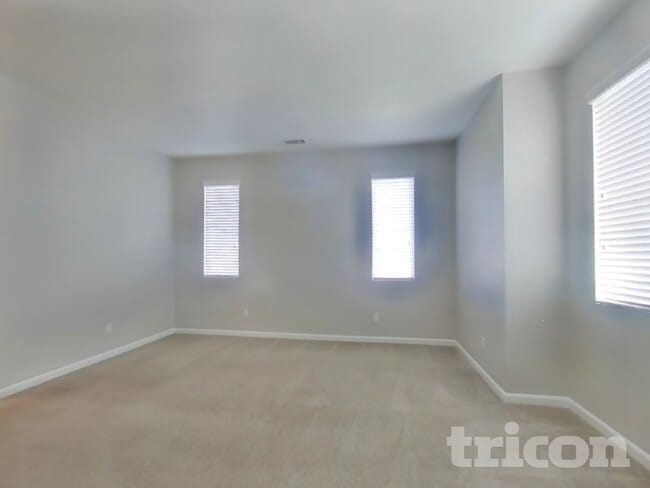 Photo - 1895 Bramblewood Dr