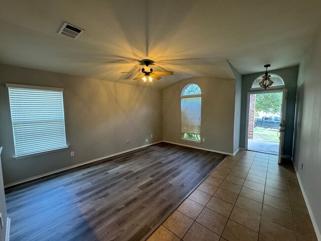 Photo - Freshly Renovated Midway ISD Home