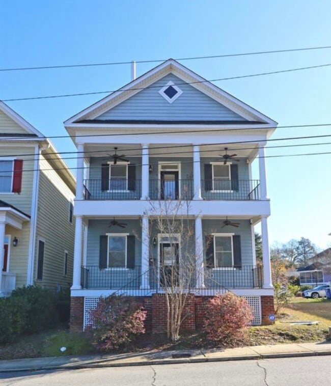 Photo - 1008 Woodrow St