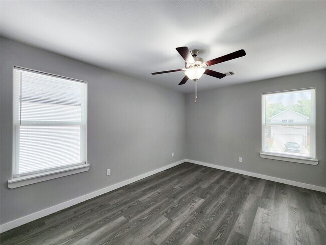 Photo - 7735 Orebo St