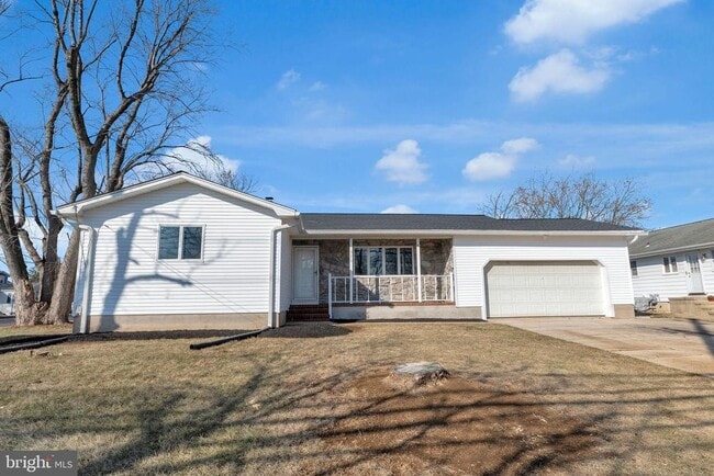 Building Photo - 370 NJ-156