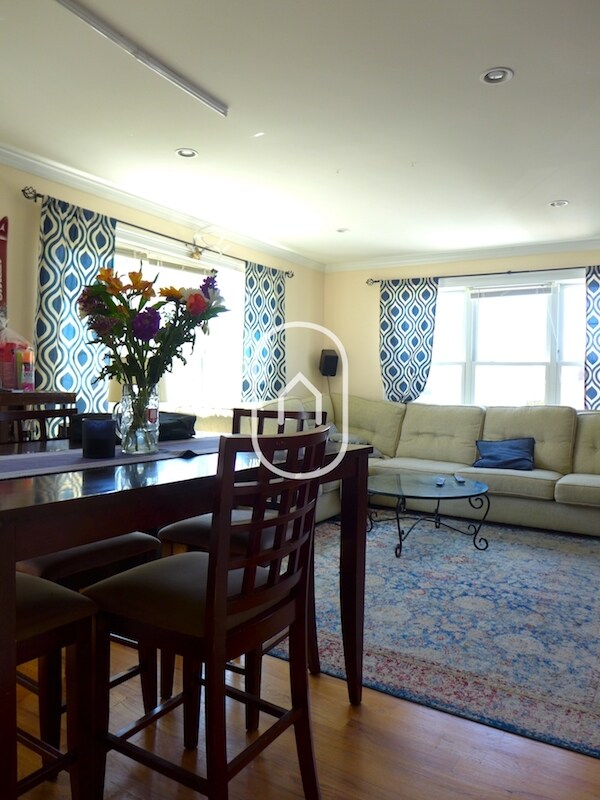 Photo - 41 Litchfield St