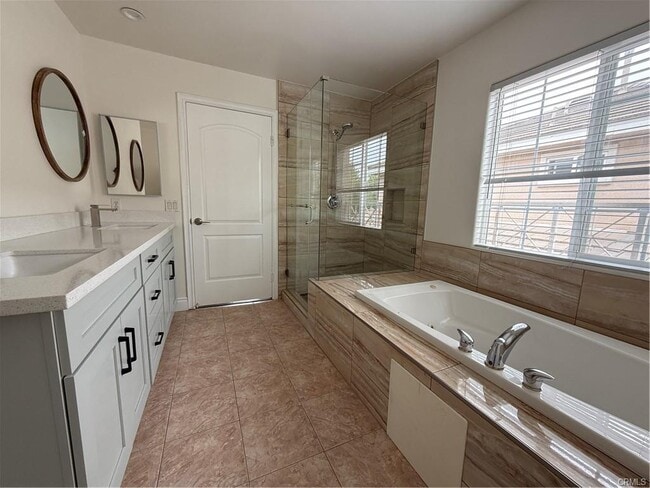 Building Photo - 6211 Rosemead Blvd Rental