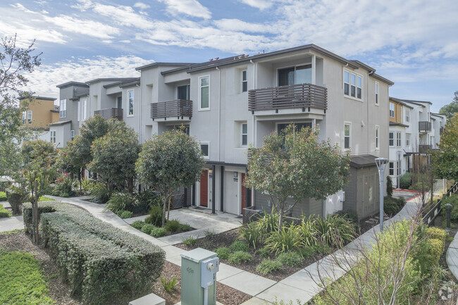 Photo - Apex at Mission Stevenson Apartments