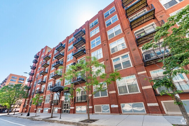 Building Photo - 420 S Clinton St Unit 805 Rental