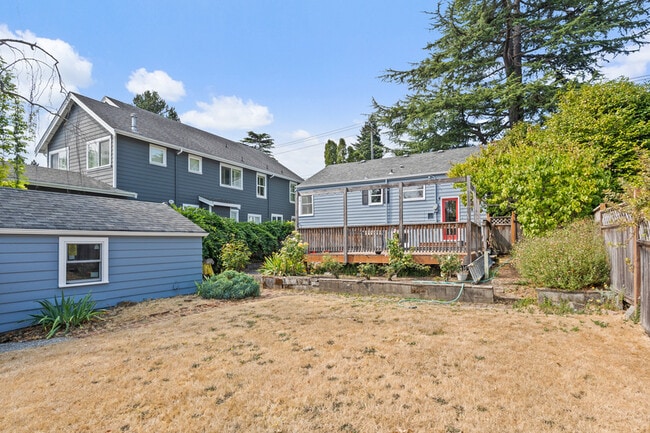 Photo - 3012 35th Ave W