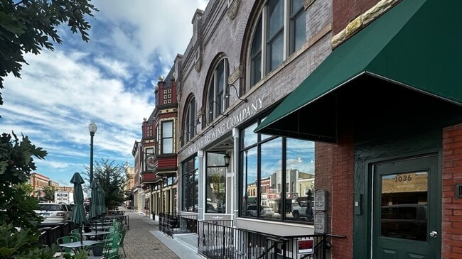 Building Photo - 1028 S State St Unit 2