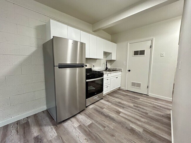 Photo - 1729 S Richards St Unit #2