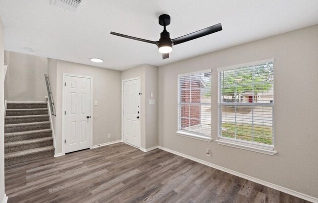 Photo - 10807 Indigo Creek