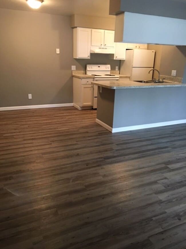 Pinnacle Estates Apartments