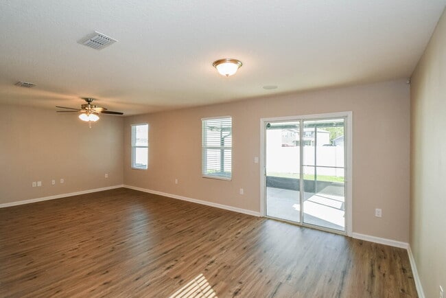 Photo - 2226 Pebble Point Dr