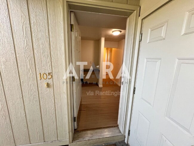 Photo - 215 N 1st St Unidad 105 105