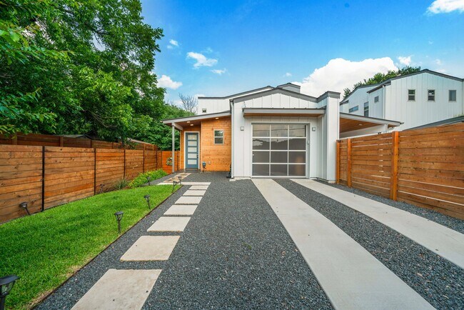 Photo - 4313 Banister Ln