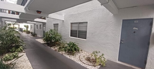 Photo - 2998 Sunrise Lakes Dr E Unit 121