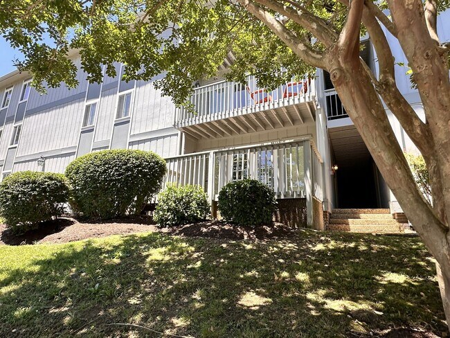 Photo - Bellemeade Highlands Condo