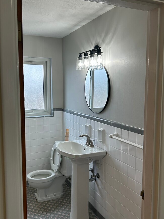 Photo - 3516 Blue Rock Rd