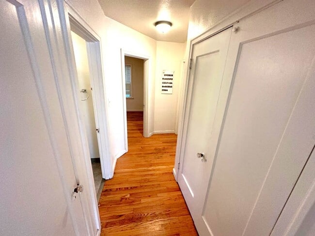 Photo - 136NW21st Unit #1