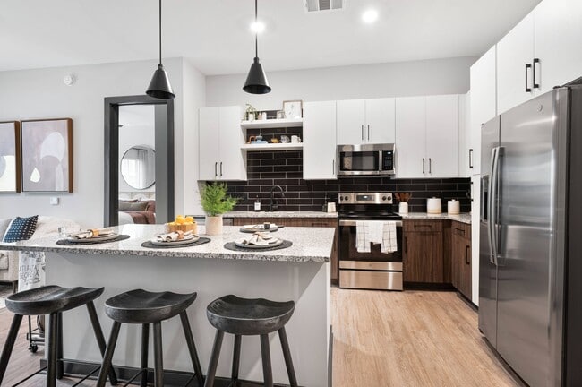 Photo - Vibe at Echo Street West