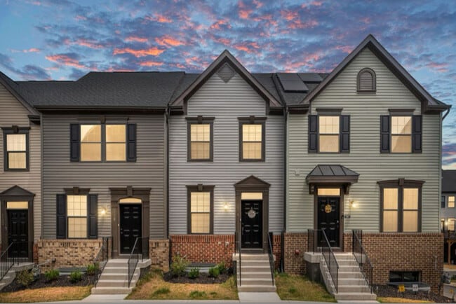 Photo - 1116 Spur Ln Townhome
