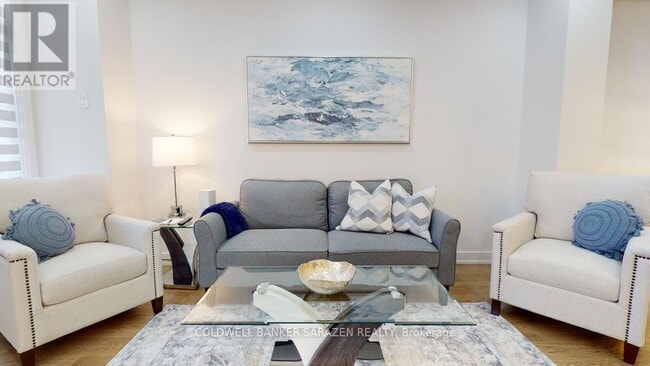 Photo - 63 Heirloom St