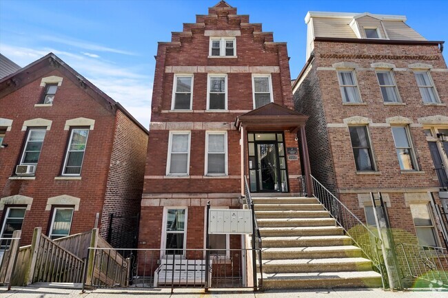 Building Photo - 1645 W 17th St Unit 2 Rental