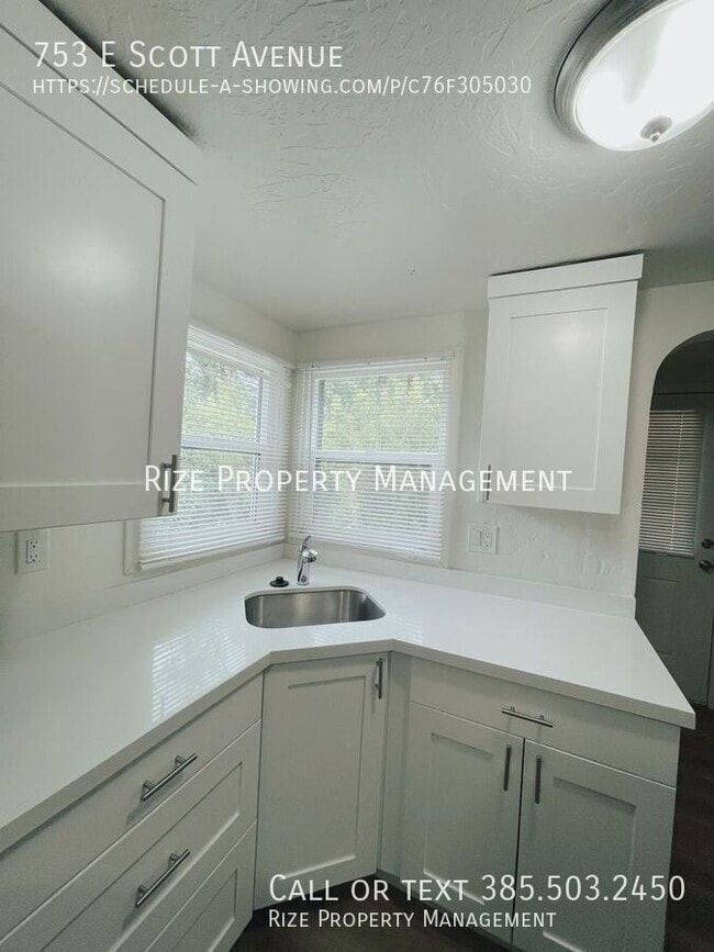 Photo - 753 E Scott Ave