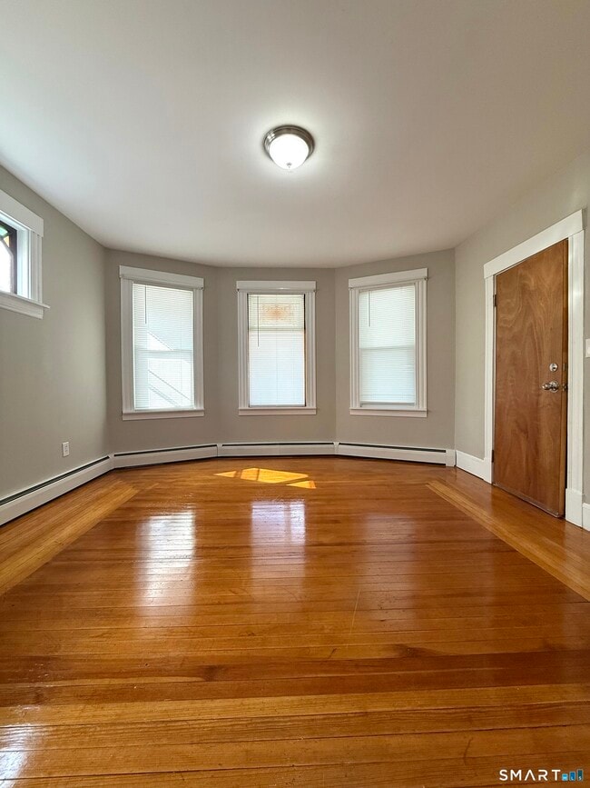 Photo - 145 Smith St Unidad 1