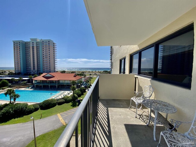 900 Fort Pickens Rd 1051  