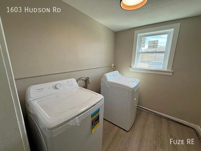 1603 Hudson Rd