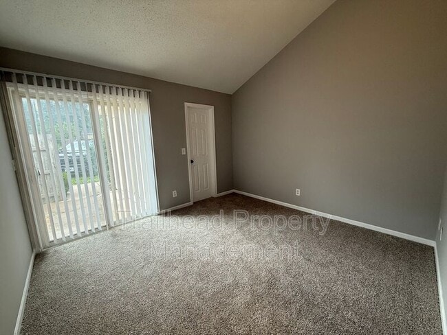 Photo - 608 N Jackson St