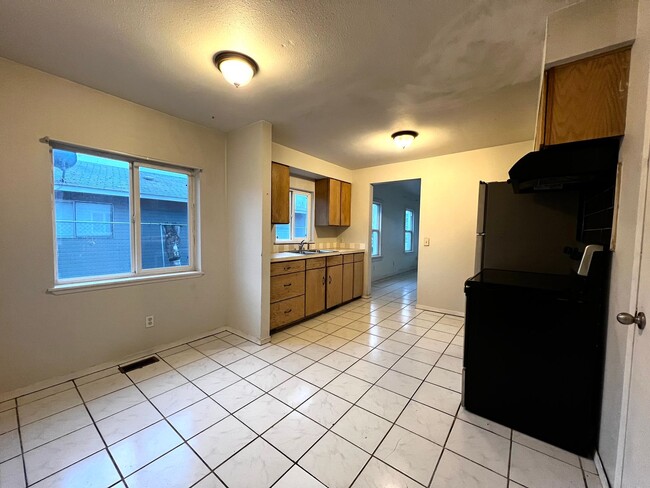 Non-Refundable & Security Deposit Total: $... - Non-Refundable & Security Deposit Total: $... House