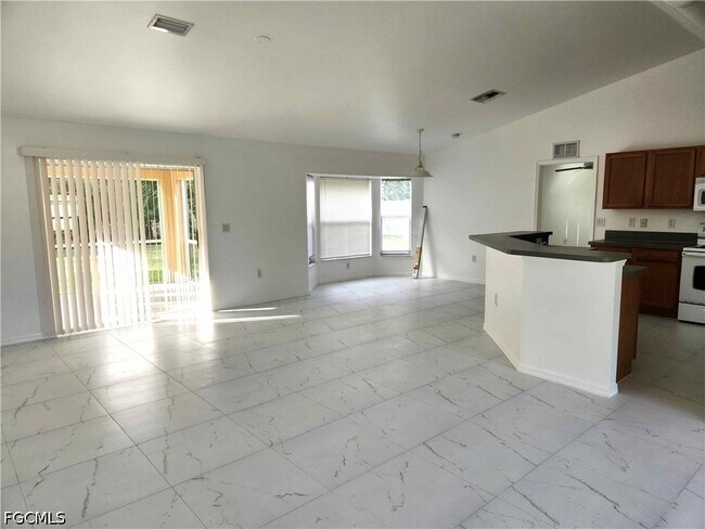 Photo - 14980 Coopers Hawk Way