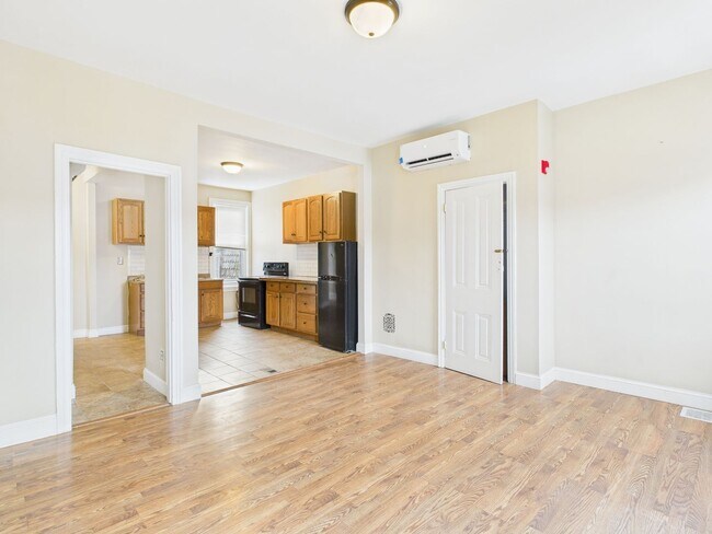 Photo - 2914 W Girard Ave Unidad 3